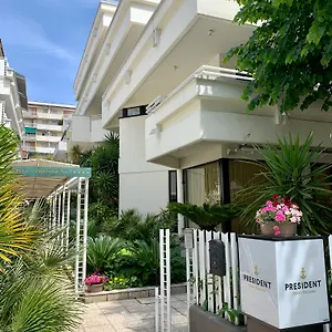 Hotel President - Vintage In Centro